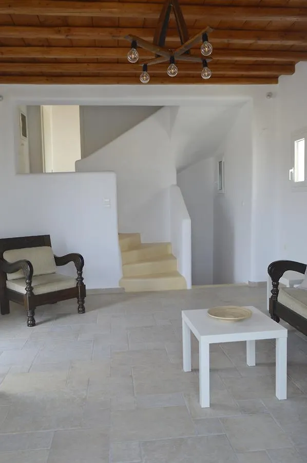 Minimal Houses Mykonos Town